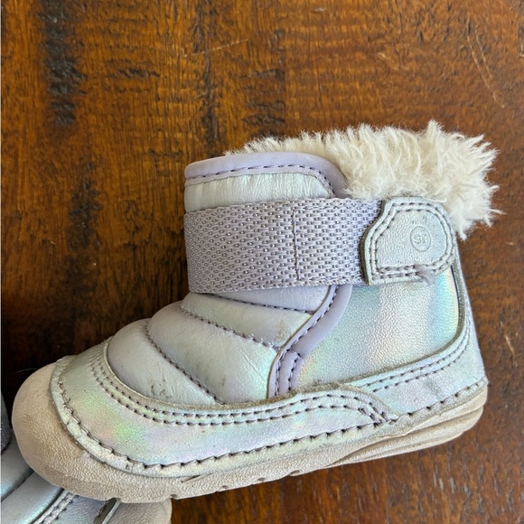 Stride Rite girls Winter boots size 4.5 - Picture 3 of 5